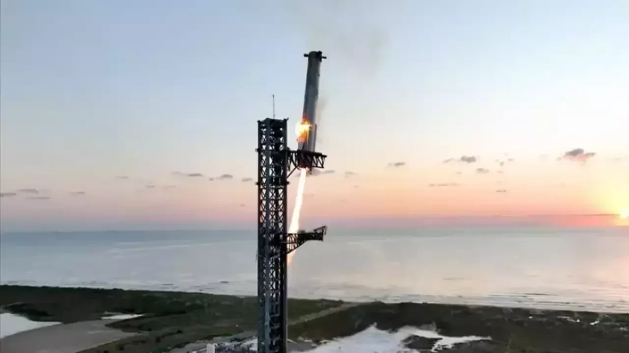 SpaceX borsaya gidiyor iddiası: Gizli başvuru yapıldı