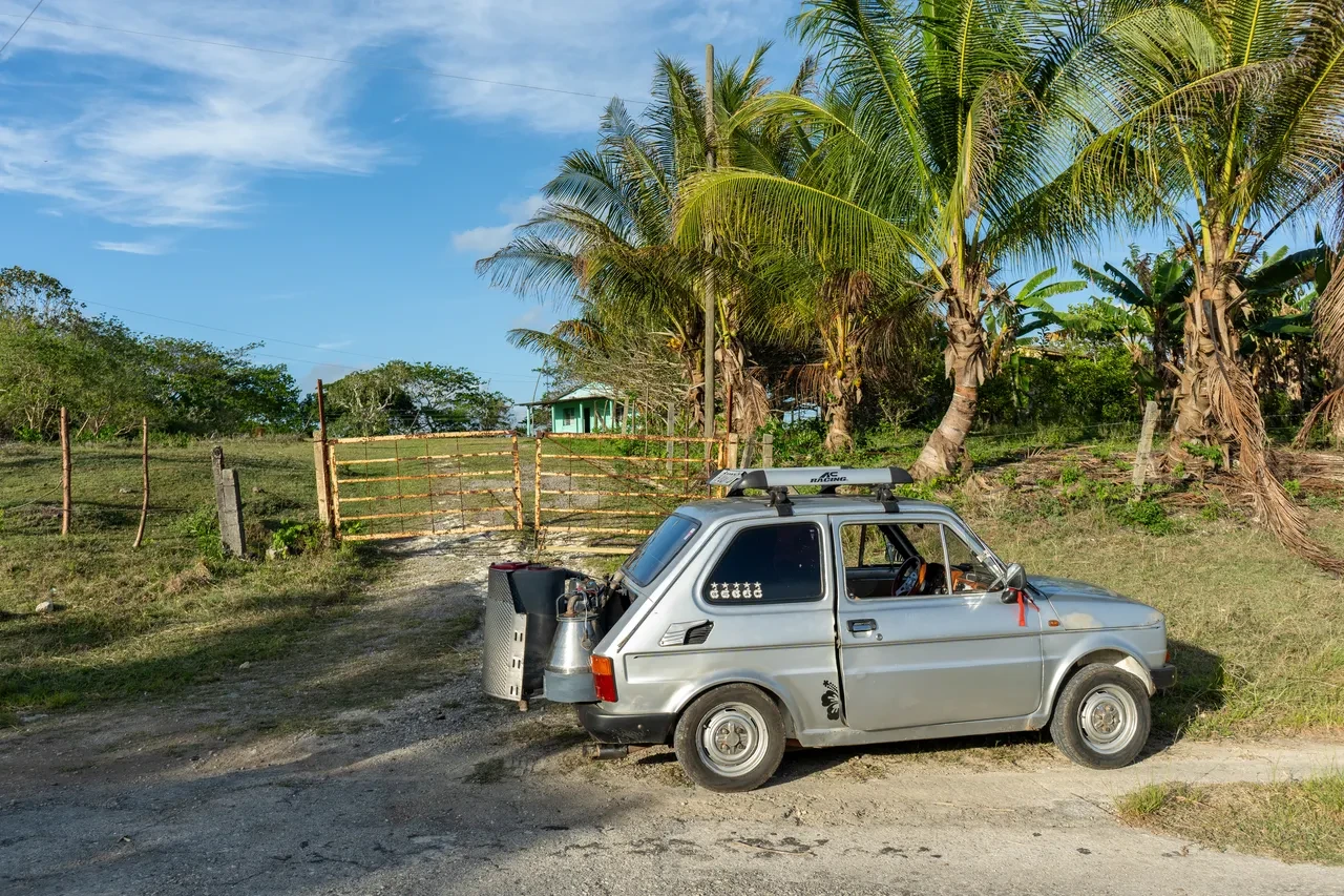 kömürle çalışan araba