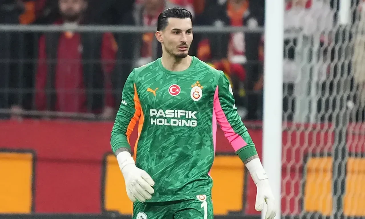 Galatasaray'da sürpriz Uğurcan Çakır kararı! İtalyan devi peşindeydi: Yönetimden beklenmedik hamle...
