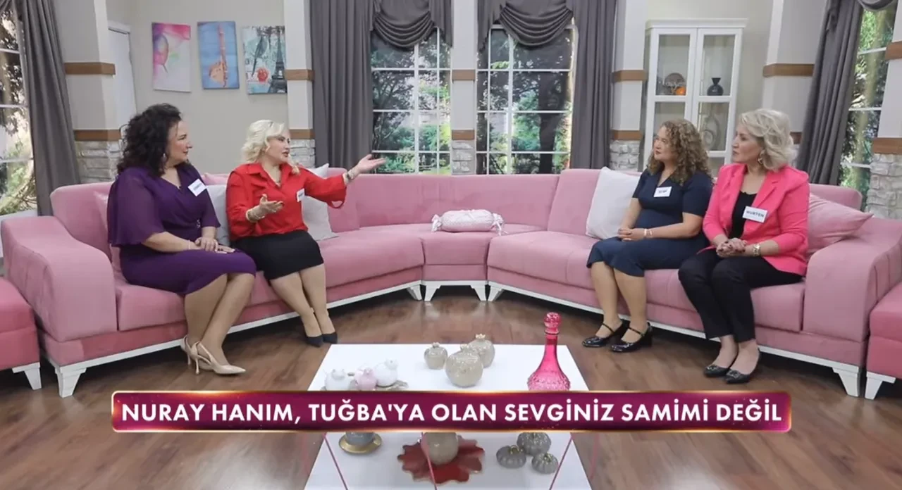 Gelinim Mutfakta'ya Damla Saçıkara bağlandı, Tuğba'nın kaynanası Nuray Hanım'ın mesajları ifşa oldu!