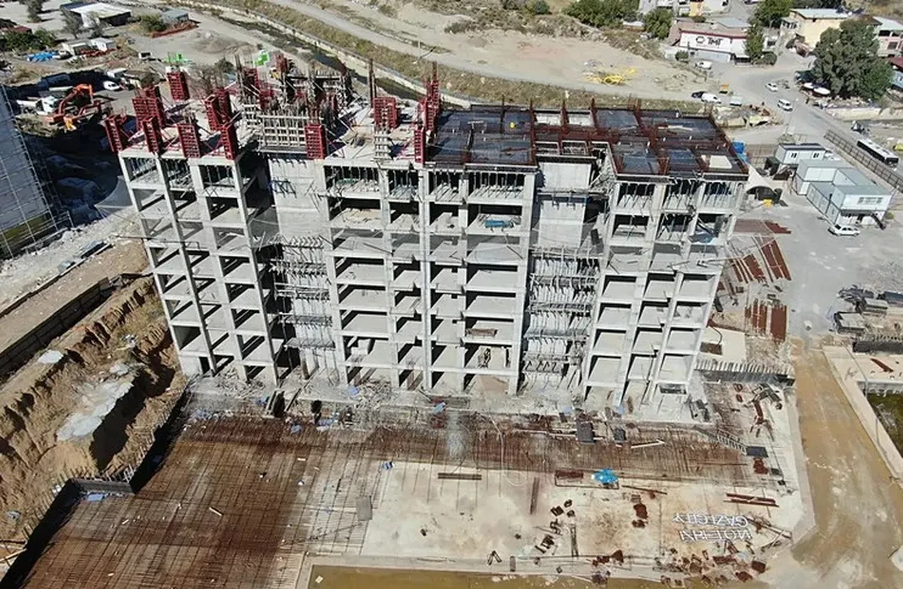 İzmir’deki kooperatif yolsuzluğunda "kaynana" detayı! MASAK raporu şoke etti:  440 milyon TL'yi kayınvalidesine göndermiş