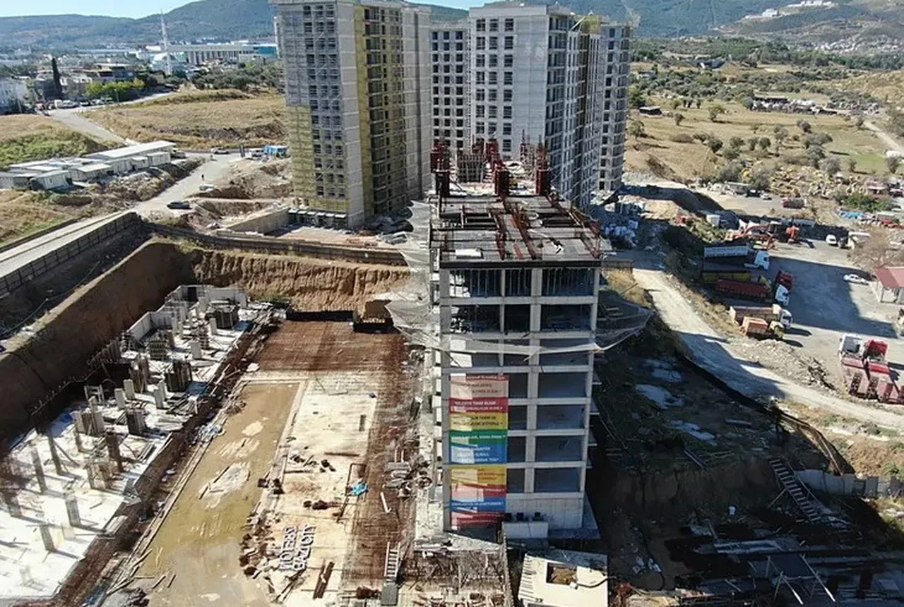 İzmir’deki kooperatif yolsuzluğunda "kaynana" detayı! MASAK raporu şoke etti:  440 milyon TL'yi kayınvalidesine göndermiş