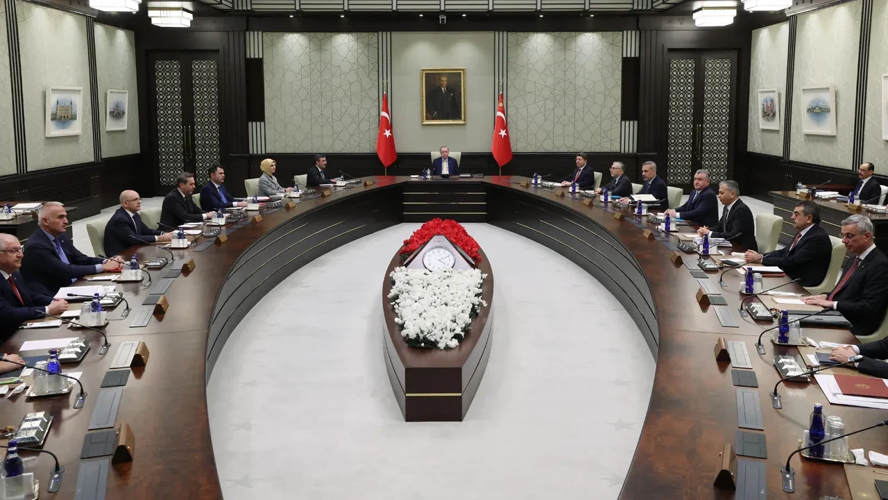 Kabine Toplantısı'nda hangi kararlar alınacak? Tek konu ağırlık kazanacak