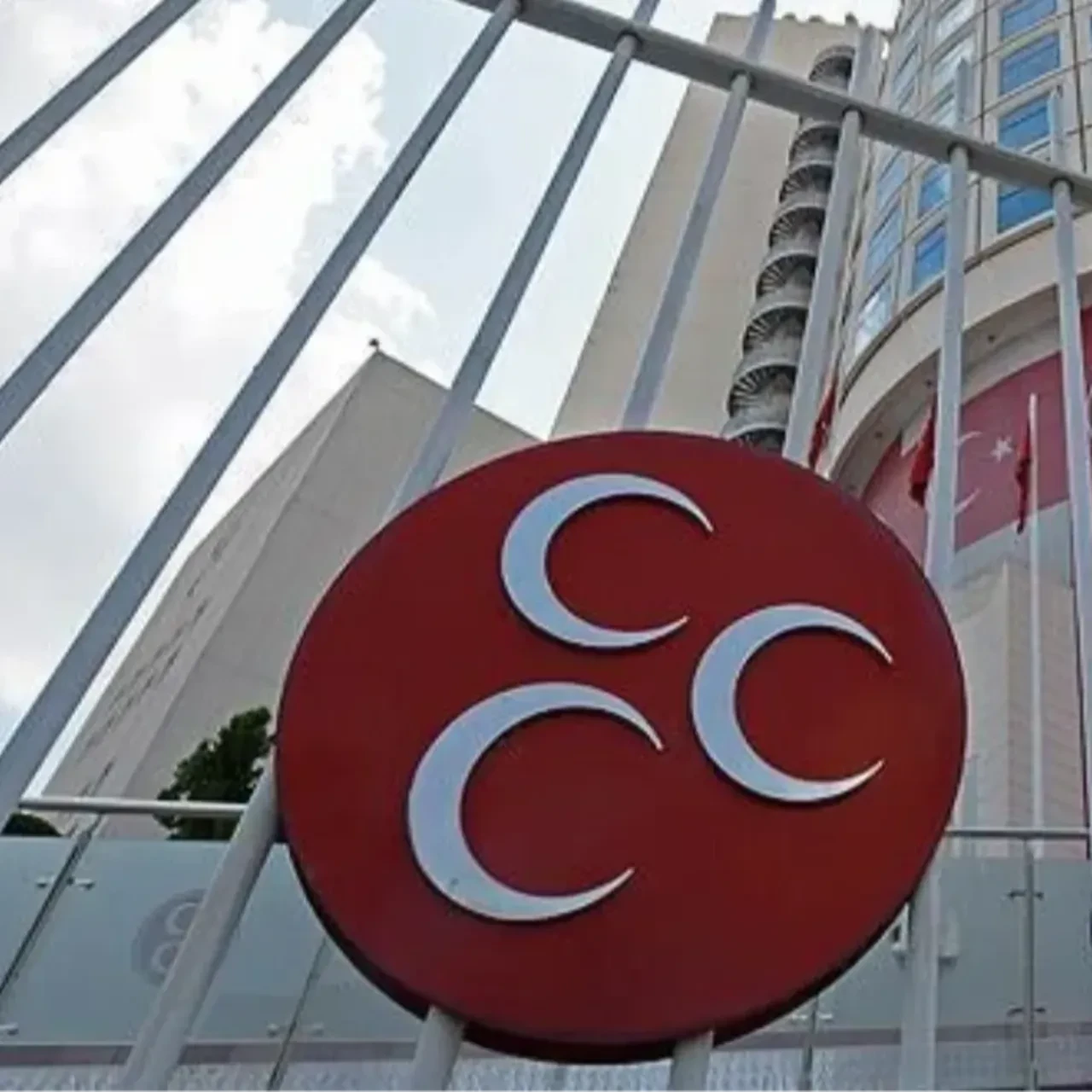 MHP Bolu il teşkilatı feshedildi: Başkanlığa yeni isim atandı