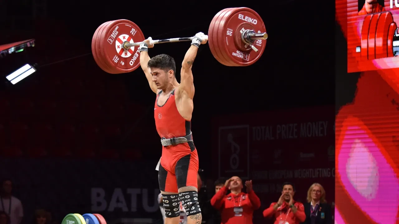 Muhammed Furkan Özbek kaç yaşında nereli? Rekor kırarak Avrupa Şampiyonu oldu