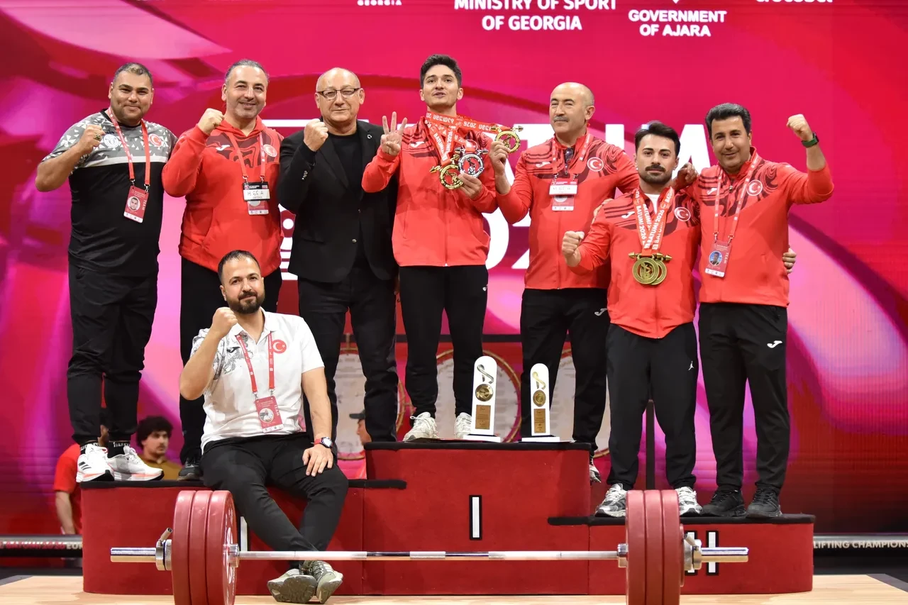 Muhammed Furkan Özbek kaç yaşında nereli? Rekor kırarak Avrupa Şampiyonu oldu