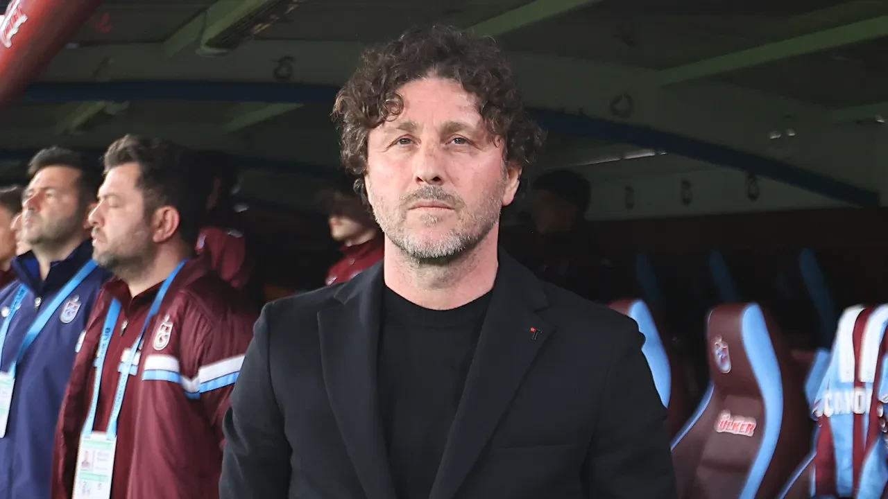Trabzonspor'da Fatih Tekke'den Başakşehir maçı sonrası hakem yorumu! 