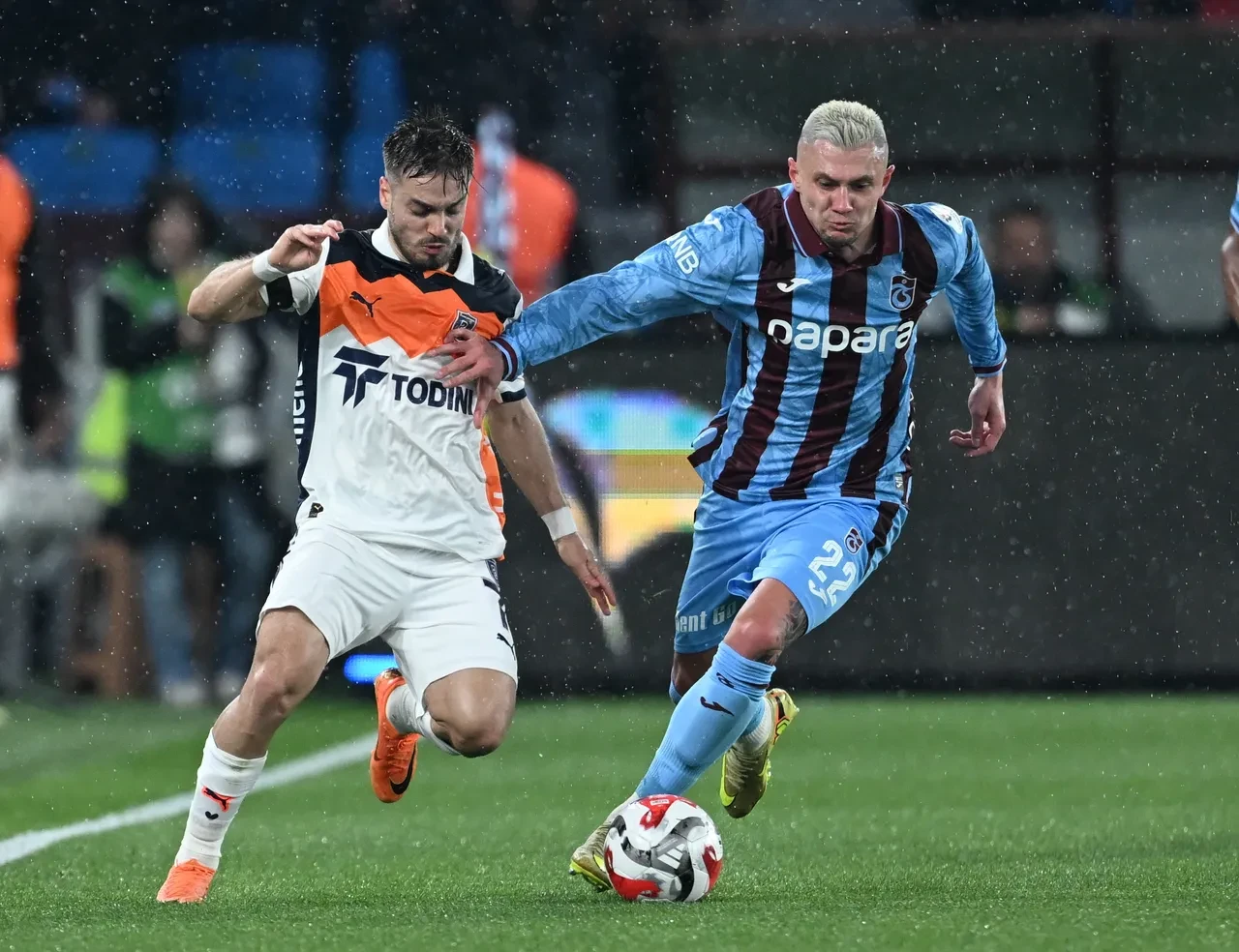 Trabzonspor'da Fatih Tekke'den Başakşehir maçı sonrası hakem yorumu! "Rahatsızlığım var"