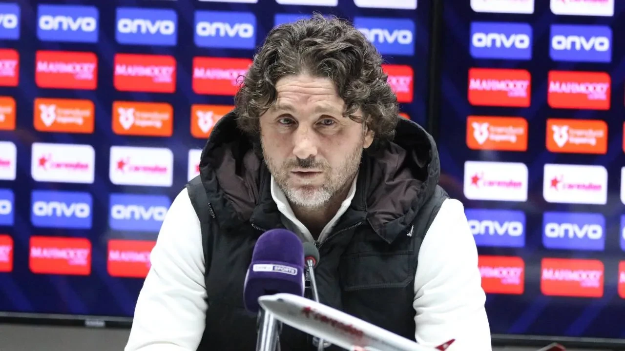 Trabzonspor'da Fatih Tekke'den Başakşehir maçı sonrası hakem yorumu! "Rahatsızlığım var"