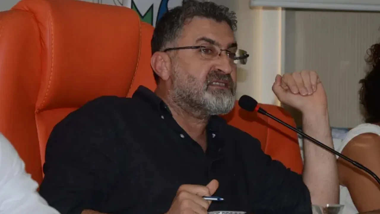 AK Parti'ye geçmişti! Serik Belediye Başkanı Kadir Kumbul'un evi kurşunlandı