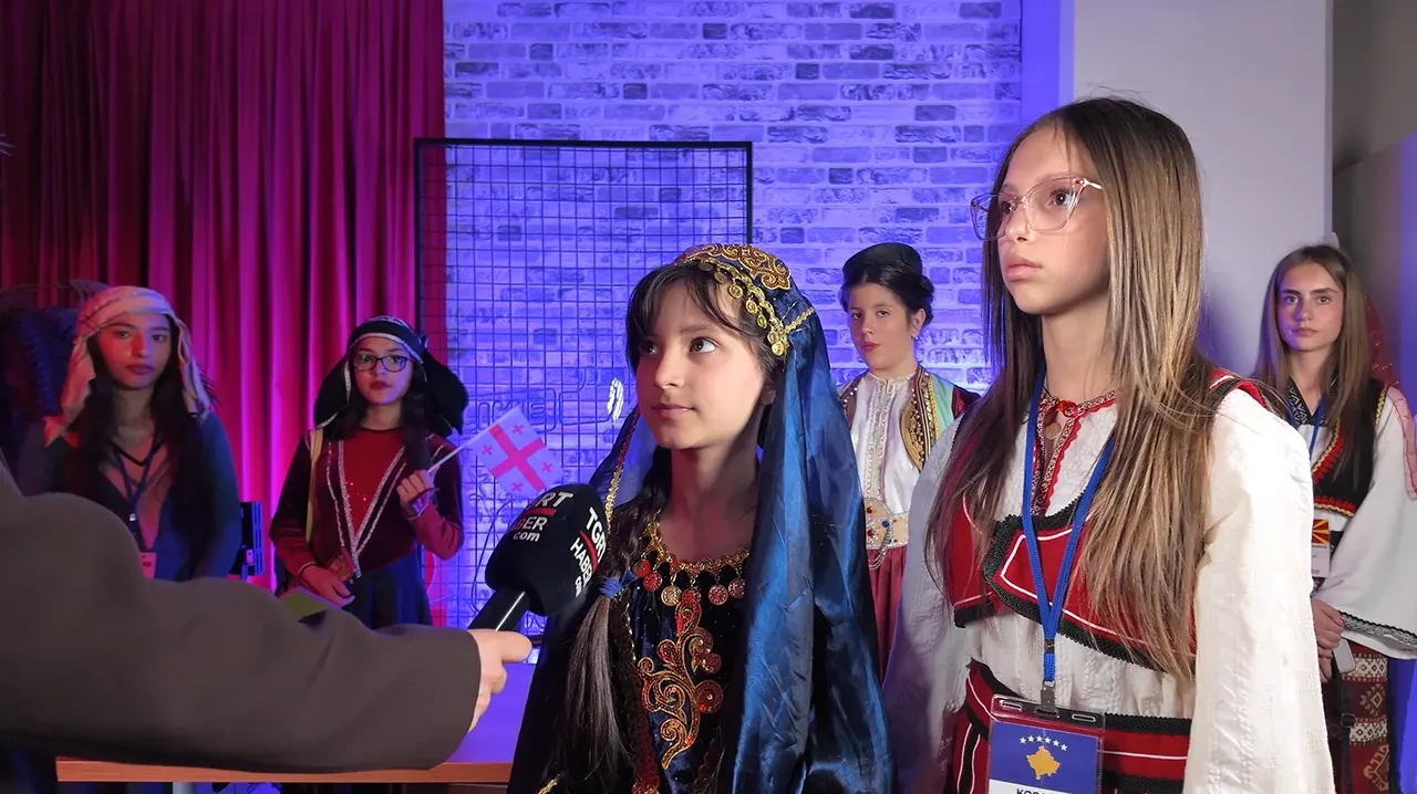 'Avrasya'nın Çocukları'ndan İhlas Holding'e ziyaret: 'Barış Ekmeği' dünyaya umut olacak