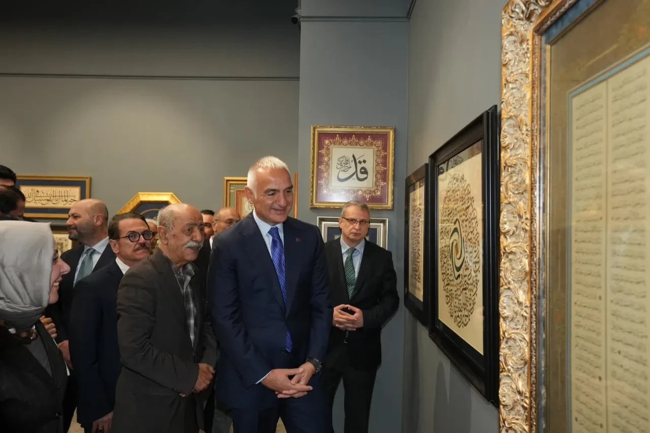 Bakan Ersoy’dan geleneksel sanatlara güçlü destek mesajı