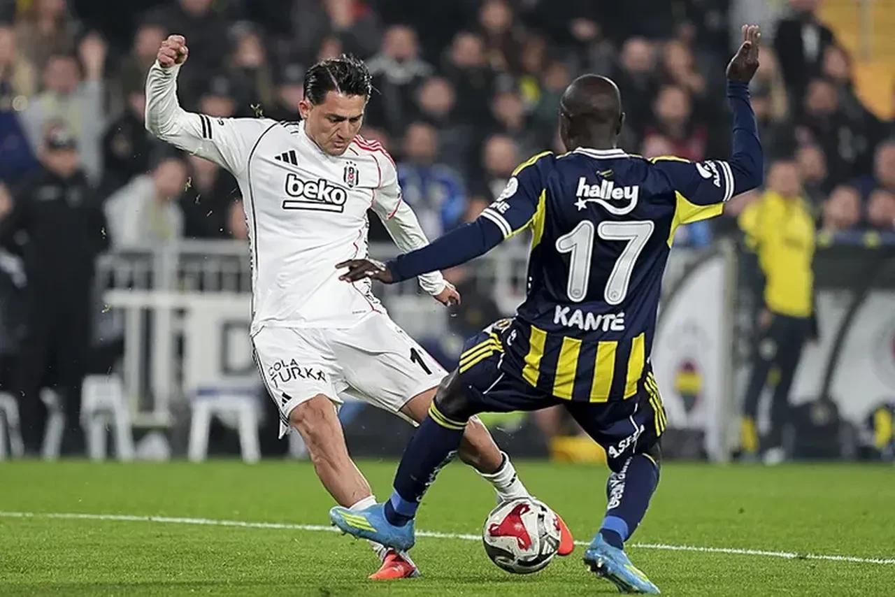 Beşiktaş'ta toplu ayrılık hareketı: Sergen Yalçın kadroda taş üstünde taş bırakmıyor!