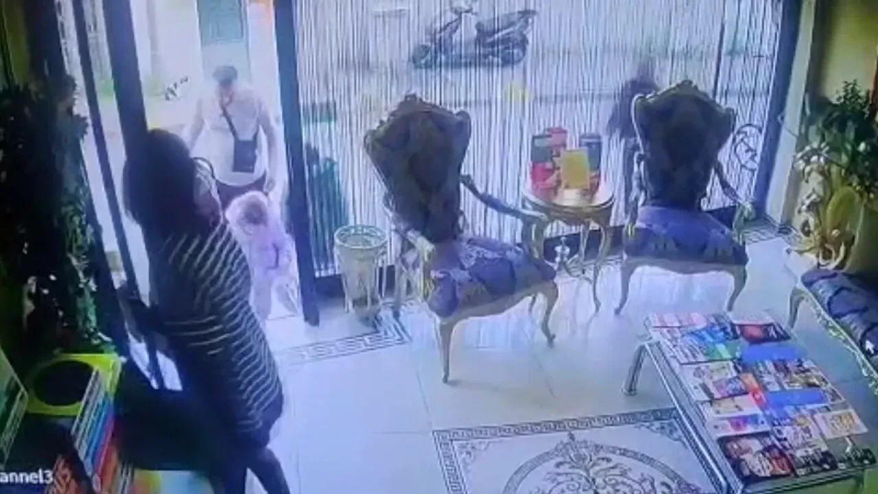 Böcek ailesi davasında otel sahibi ve ilaçlama firması sahibinin ifadeleri ortaya çıktı! Mahkeme başkanından tepki