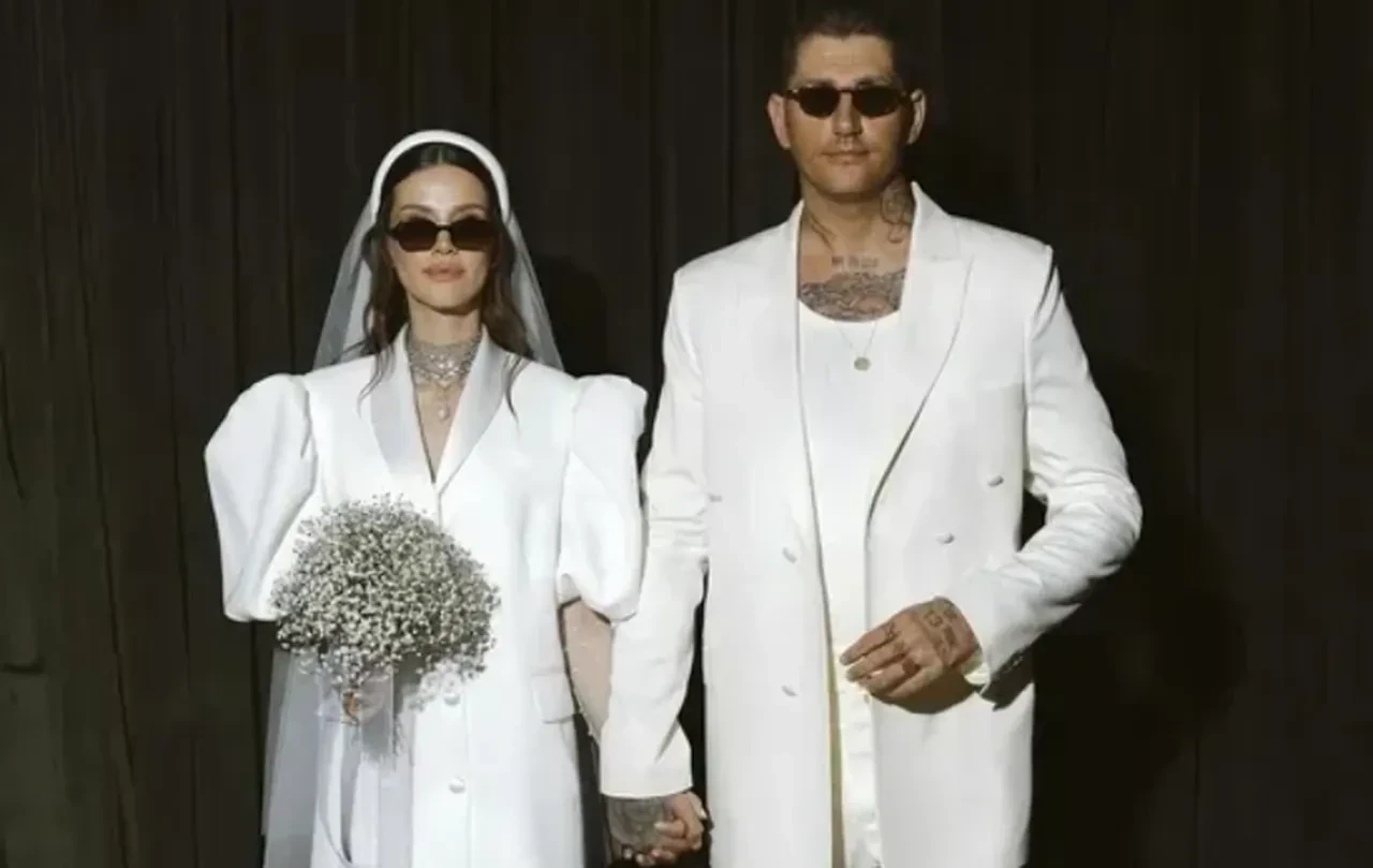 İrem Helvacıoğlu'nun göndermeli hikayesi şaşırttı! Ünlü oyuncu boşanır boşanmaz soluğu türbe de almıştı