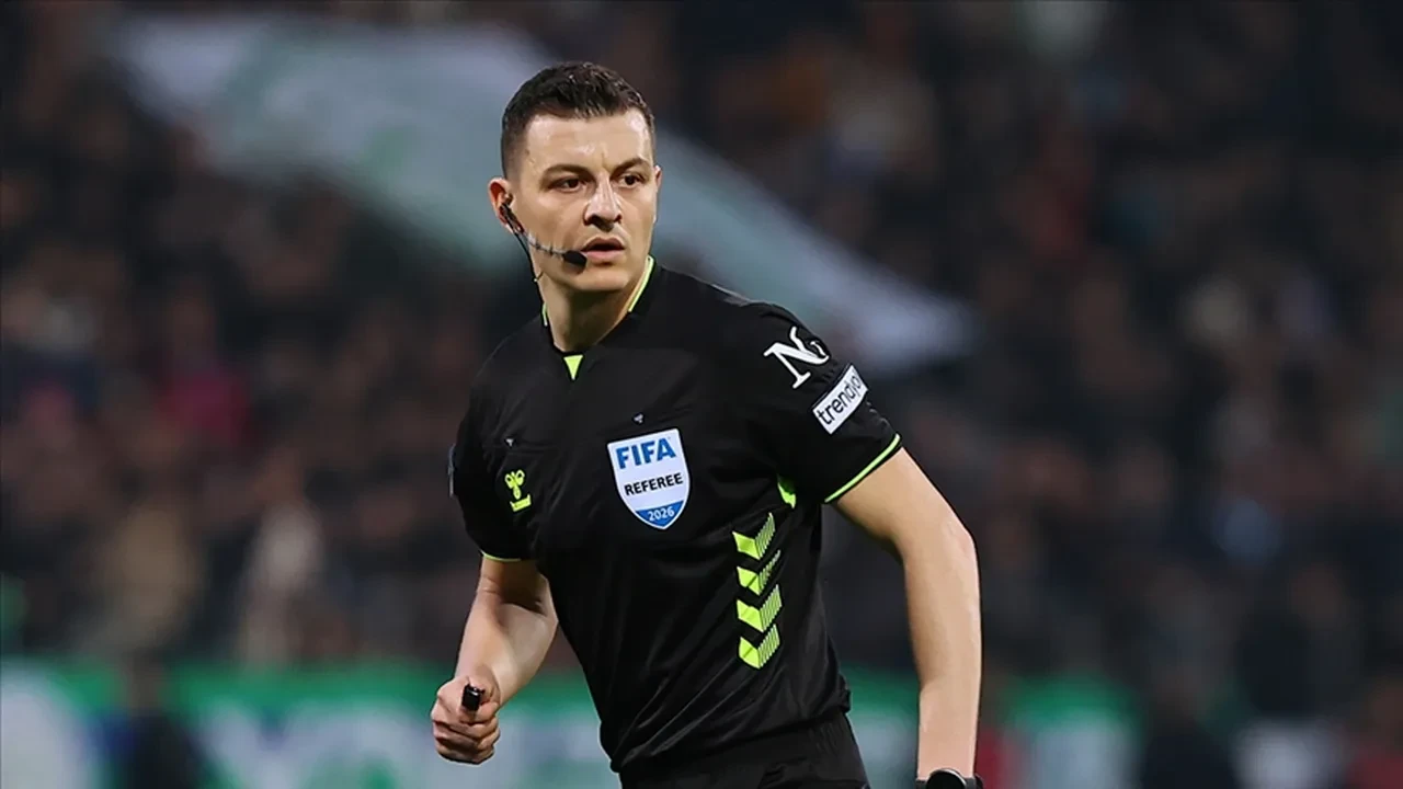 Konyaspor - Fenerbahçe maçının VAR hakemi belli oldu!
