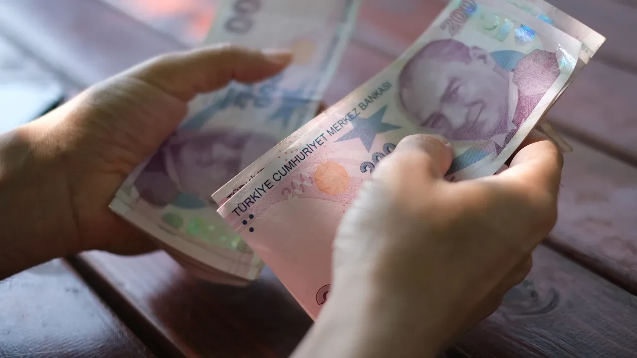  emekliler ve çalışanlar için