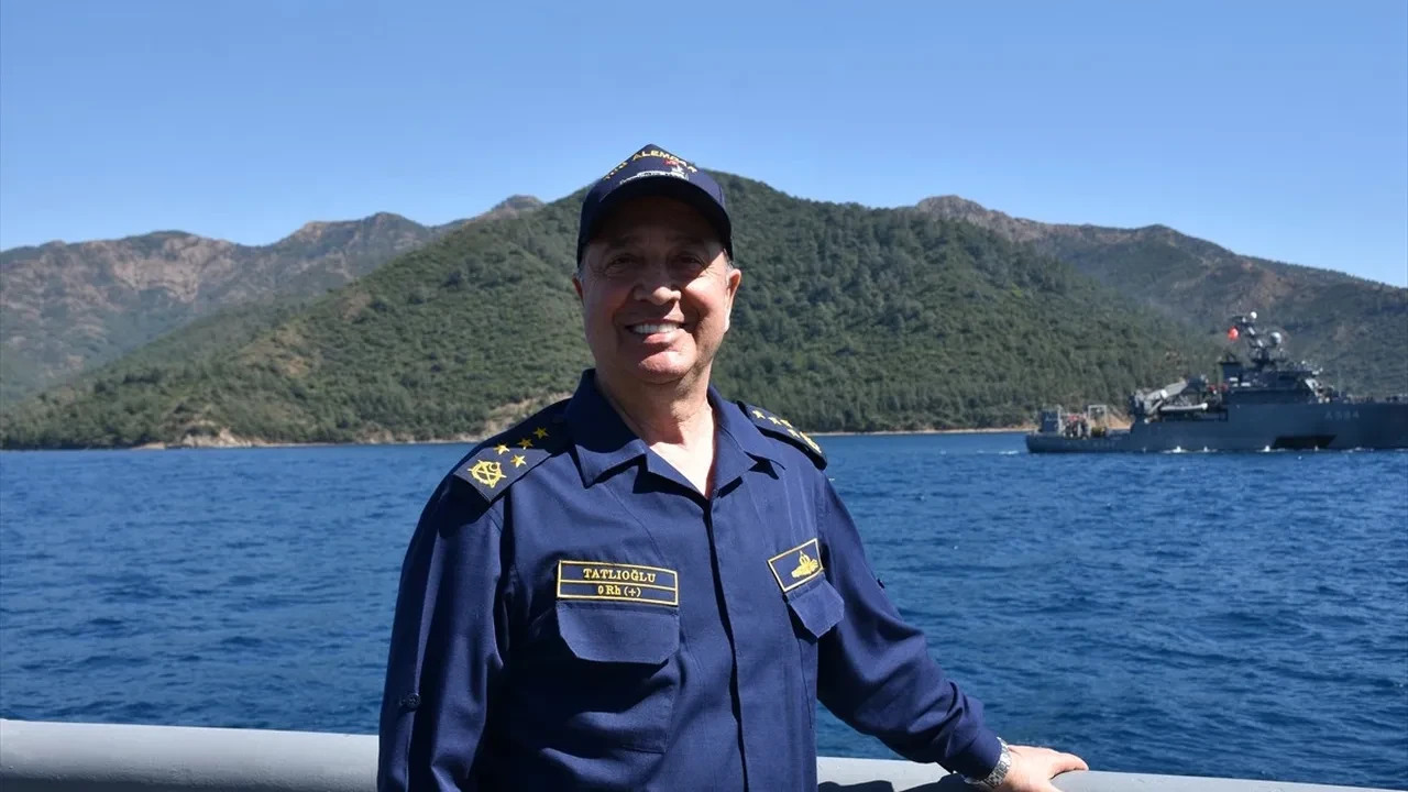 Milli uçak gemisinin denize ineceği tarih belli oldu! Oramiral Tatlıoğlu açıkladı