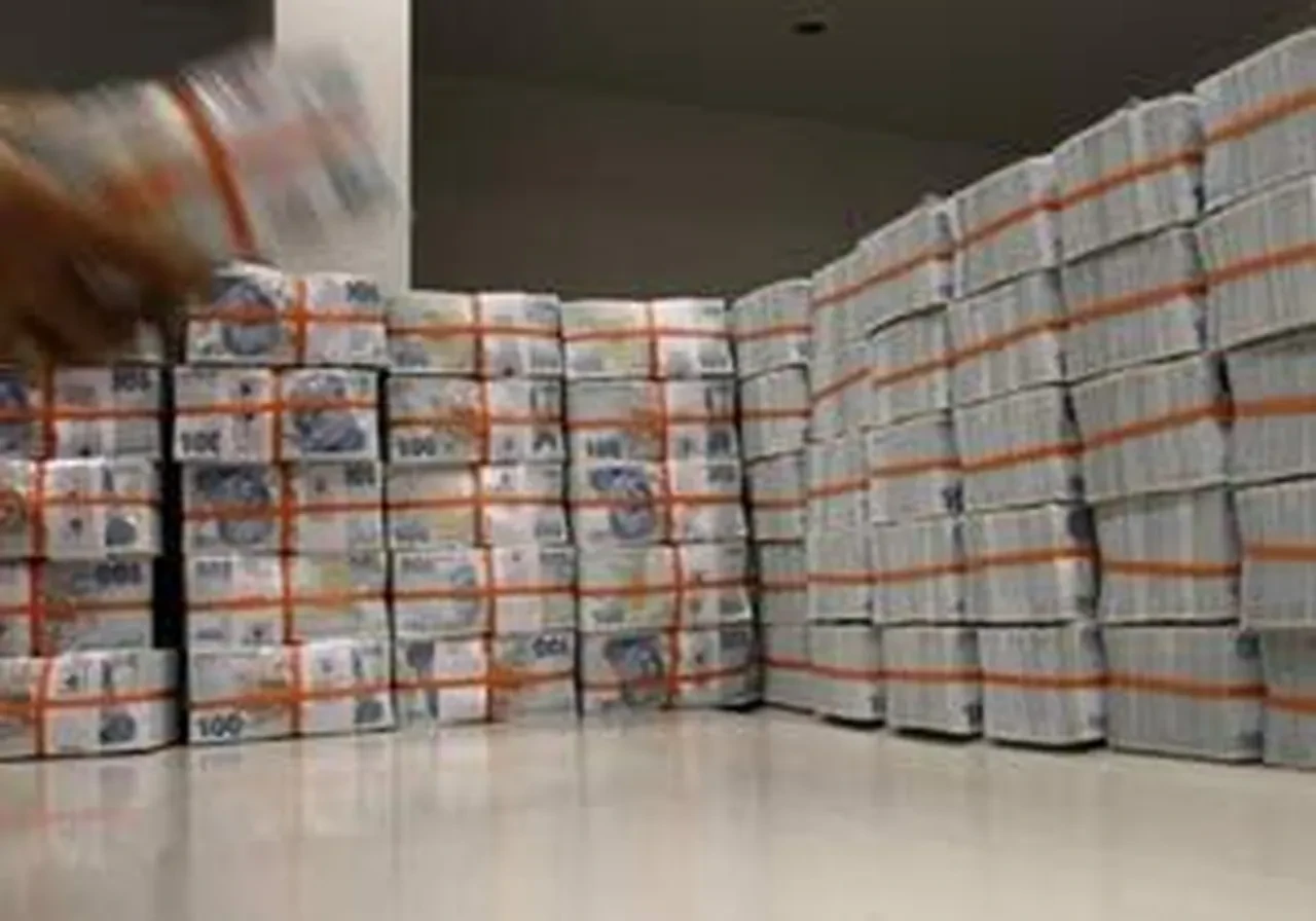 MİT'ten kişisel verileri teröristlere satan çeteye operasyon: 11 şüpheli tutuklandı