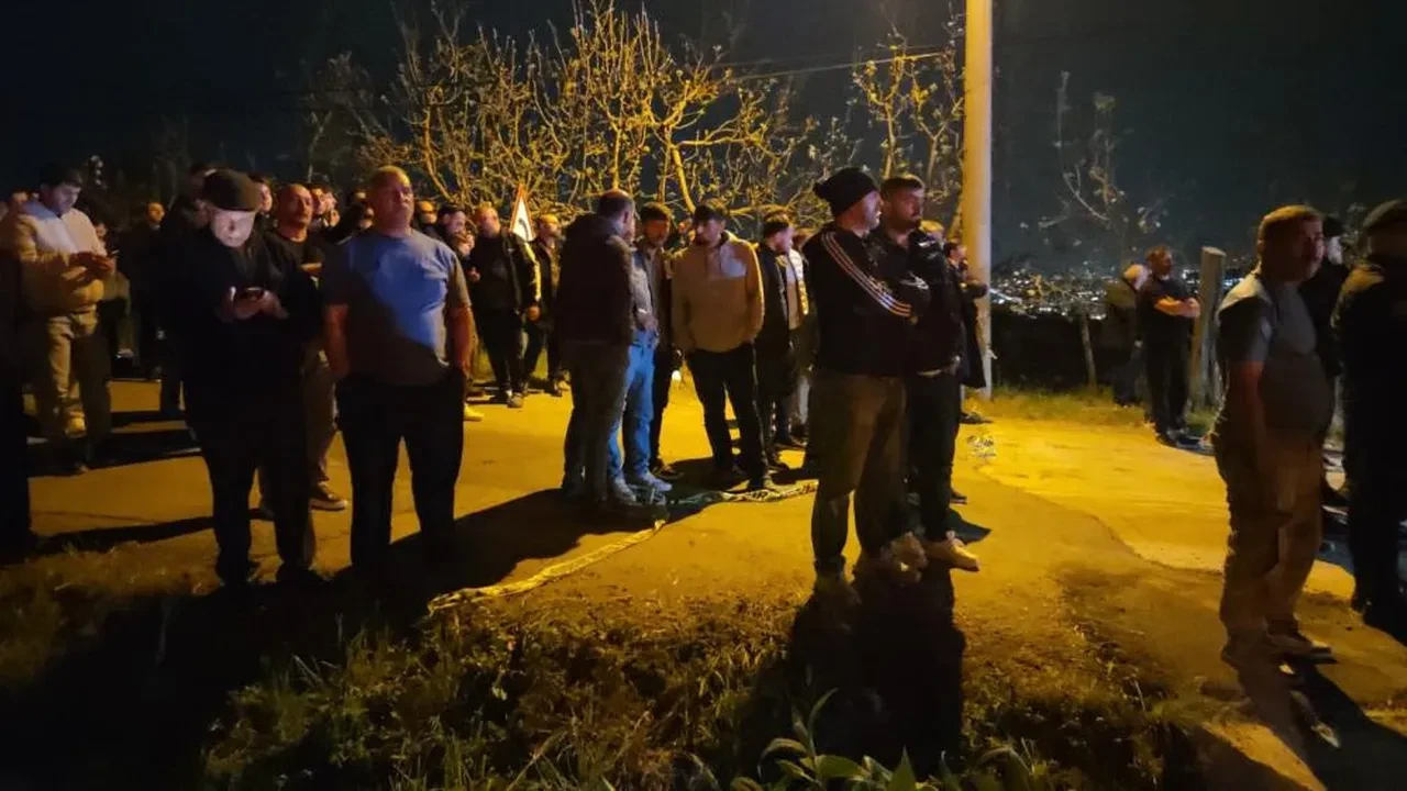 Samsun'da muz deposunda yangın