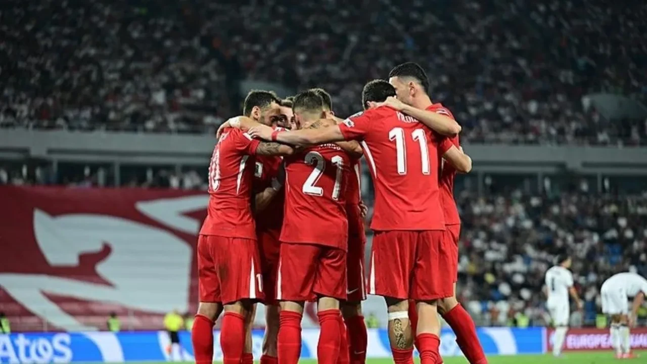 Sezen Aksu’dan A Milli Takım’a jest! Dünya Kupası yolculuğuna özel şarkı 