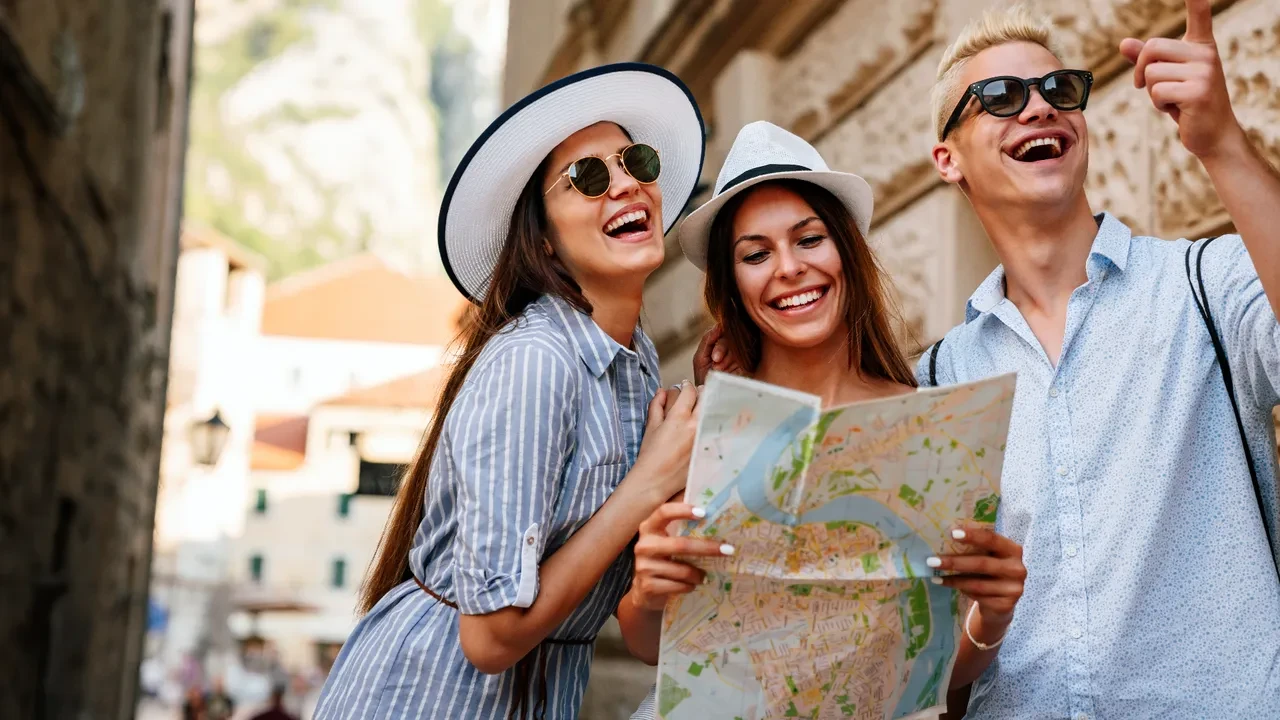 Vizesiz gidilen ülkeler sayısı arttı! İşte Türk pasaportuyla gidilen ülkeler güncel listesi