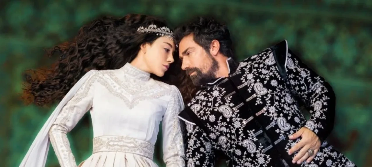 Binbir Gece Masalları dizisinde şok karar! Başrolünde İbrahim Çelikkol'un olduğu dizi yayından kaldırıldı