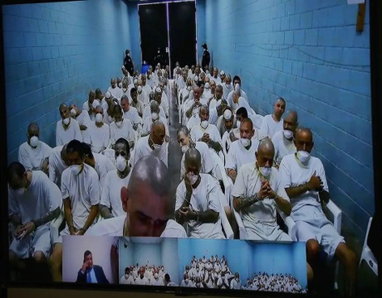 Bu dava dünyada bir ilk: 47 binden fazla suçla yargılanıyorlar