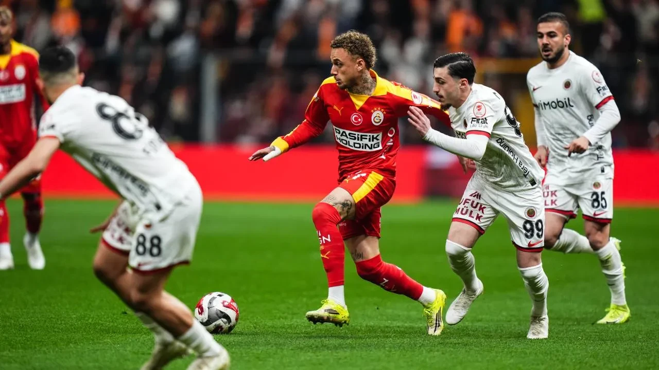 Galatasaray'a Türkiye Kupası'nda şok! Sarı-kırmızılılar Gençlerbirliği'ne yenildi, kupaya veda etti