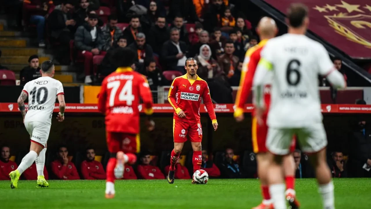 Galatasaray'a Türkiye Kupası'nda şok! Sarı-kırmızılılar Gençlerbirliği'ne yenildi, kupaya veda etti