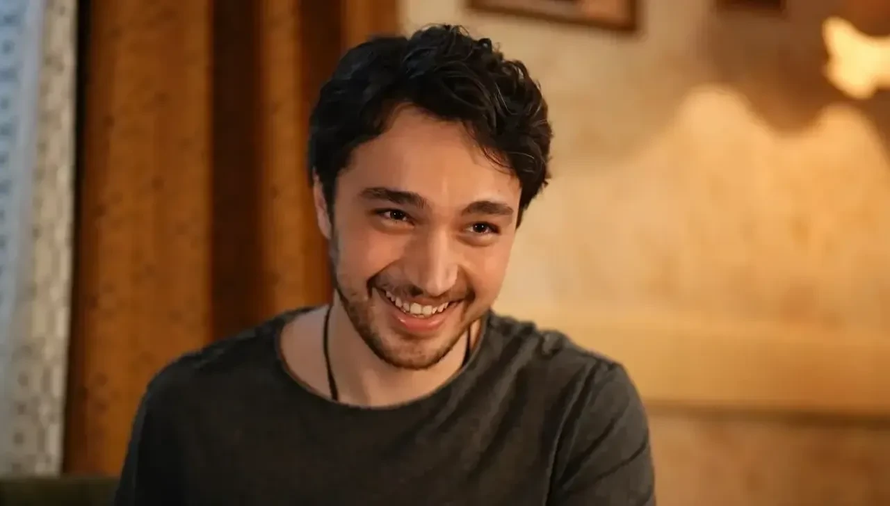 Canvermezler dizisinin konusu nedir, oyuncuları kimler? Tabii'nin yeni dizisi Cansever ekranlara bomba gibi geliyor