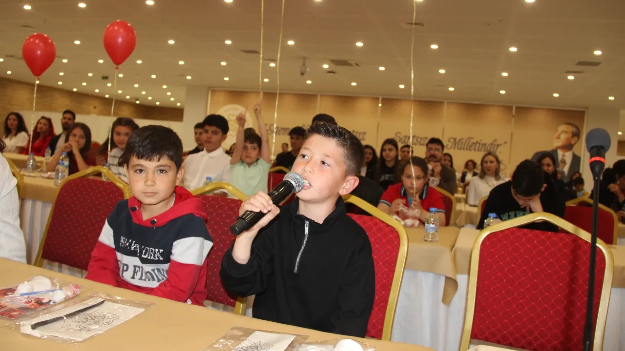 Çocukların bu 23 Nisan talepleri yürek burktu: Park ve oyuncağın yerini aldı