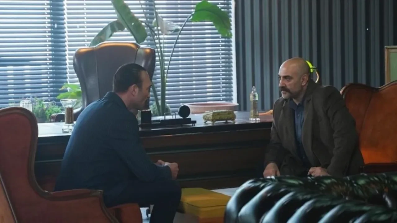 Erol Babaoğlu Ölü Yaşar karakteriyle Eşref Rüya’ya veda etti! Usta oyuncunun diziden ayrılması merak ediliyor 