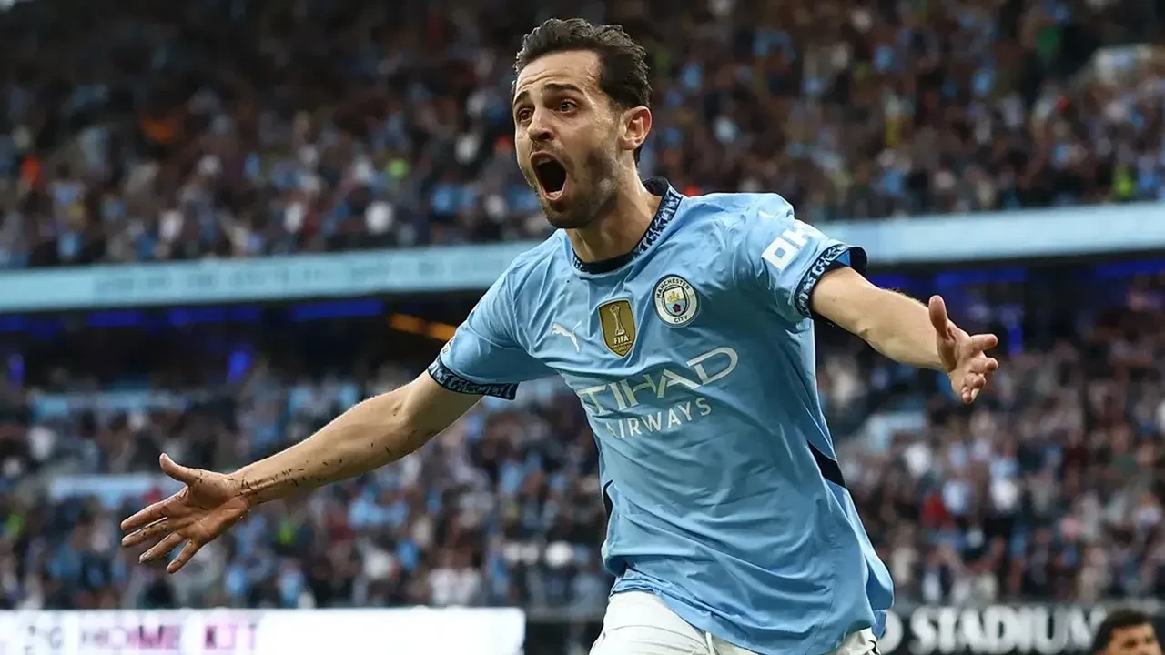 Fenerbahçe ve Galatasaray arasında transfer derbisi: Kanarya, Bernardo Silva için devreye girdi!