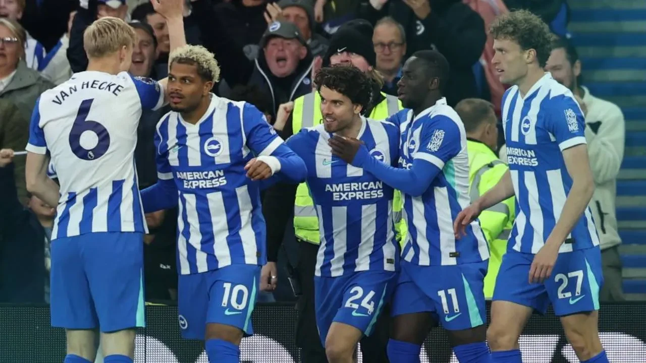 Ferdi Kadıoğlu, Chelsea'yi boş geçmedi! Premier Lig'de bu sezon ilki başardı