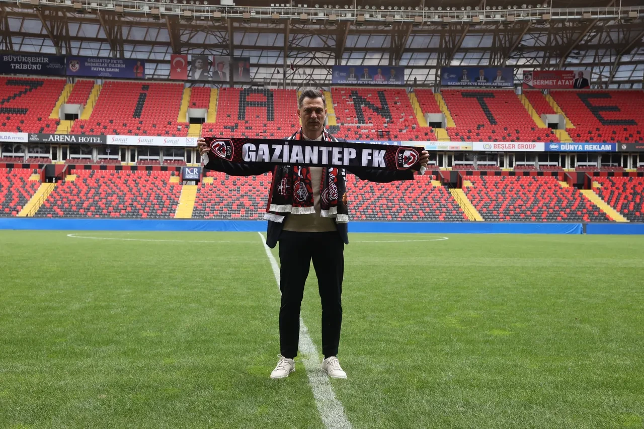 Gaziantep FK'nın yeni teknik direktörü Mirel Radoi oldu!