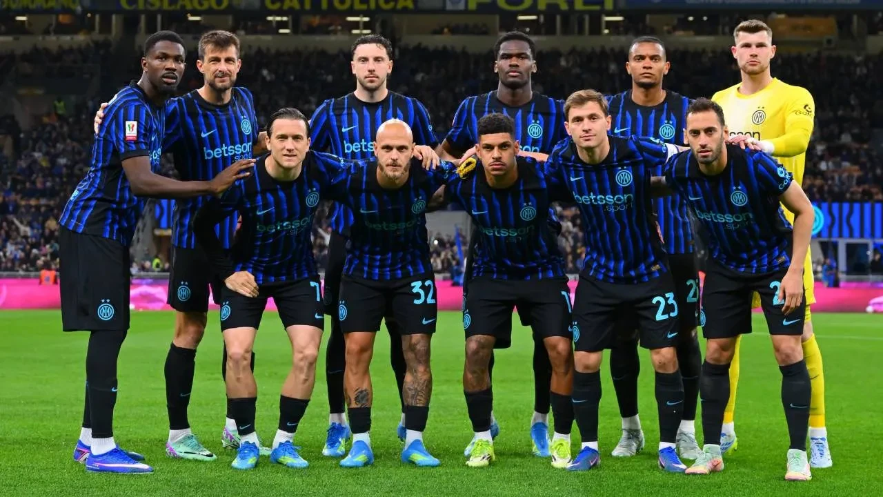 Hakan Çalhanoğlu, Inter'i finale taşıdı! Milli futbolcudan 2 gol 1 asist