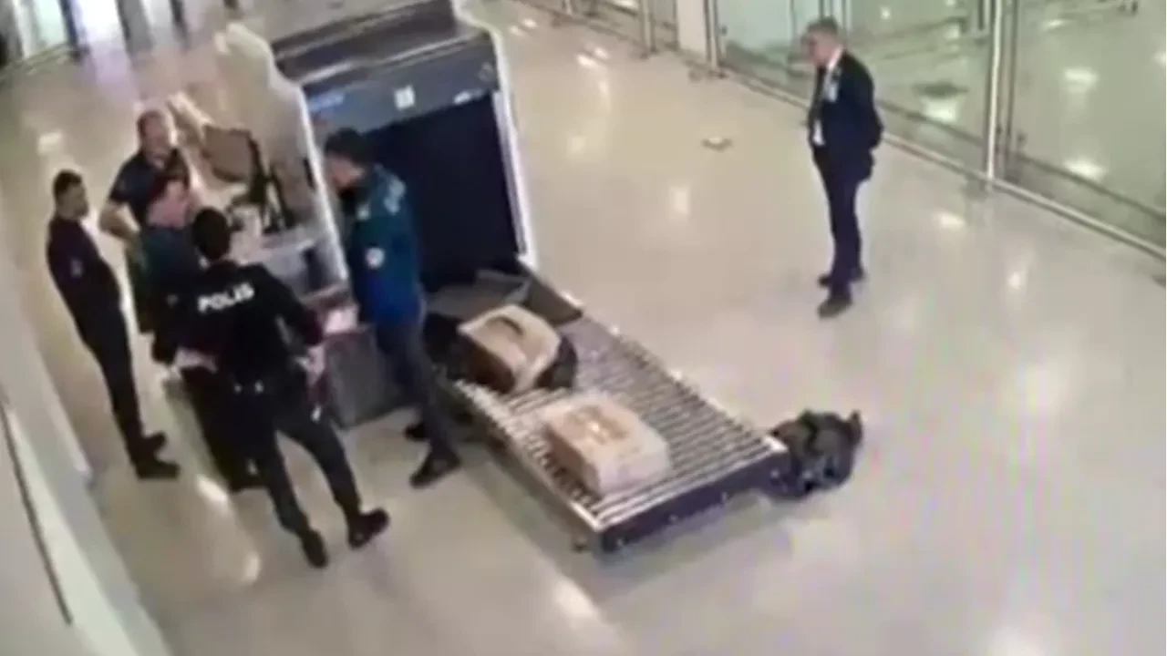 İstanbul Havalimanı'nda uyuşturucu sevkiyatı böyle engellendi