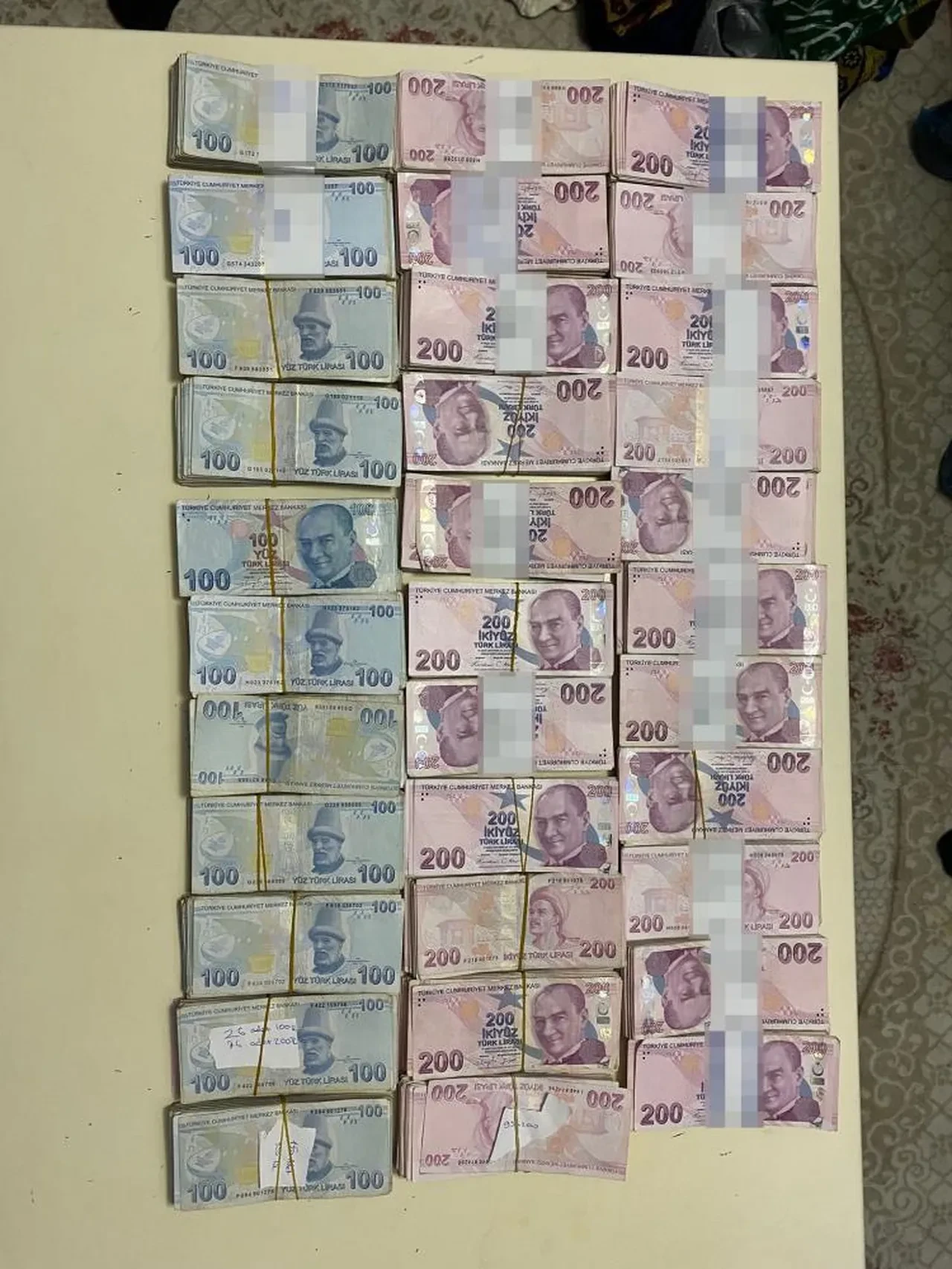 Karaborsacılara karşı dev operasyon! Passolig sistemini kitleyen çete çökertildi