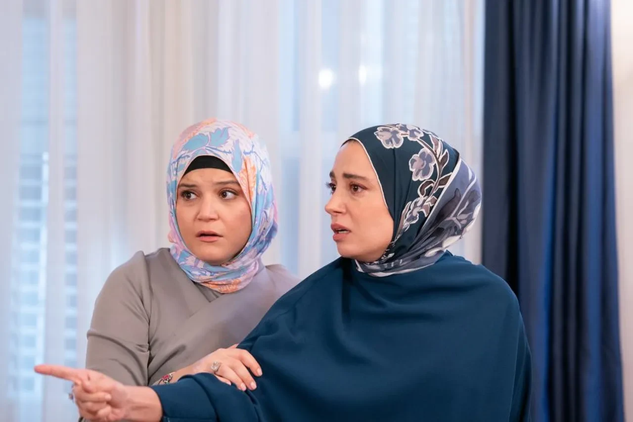 Kızılcık Şerbeti dizisini yazıyorlardı! Aynı senaristlerden 3 dizi birden geliyor