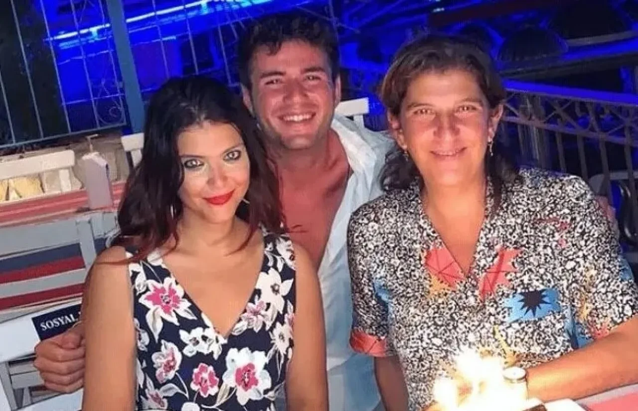 Kızılcık Şerbeti dizisini yazıyorlardı! Aynı senaristlerden 3 dizi birden geliyor