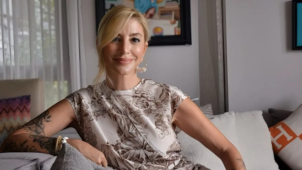 Kızılcık Şerbeti dizisini yazıyorlardı! Aynı senaristlerden 3 dizi birden geliyor