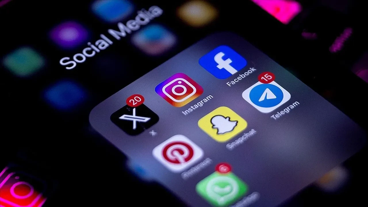 Meclis'te kabul edildi: Babalık izni uzayacak, sosyal medyaya yaş sınırı gelecek