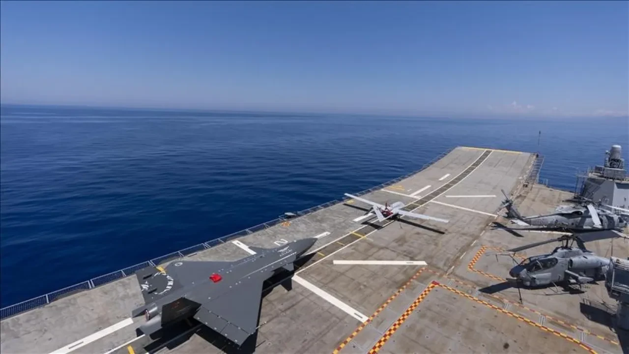 Milli uçak gemisi son durum: Deniz Kuvvetleri Komutanı açıkladı