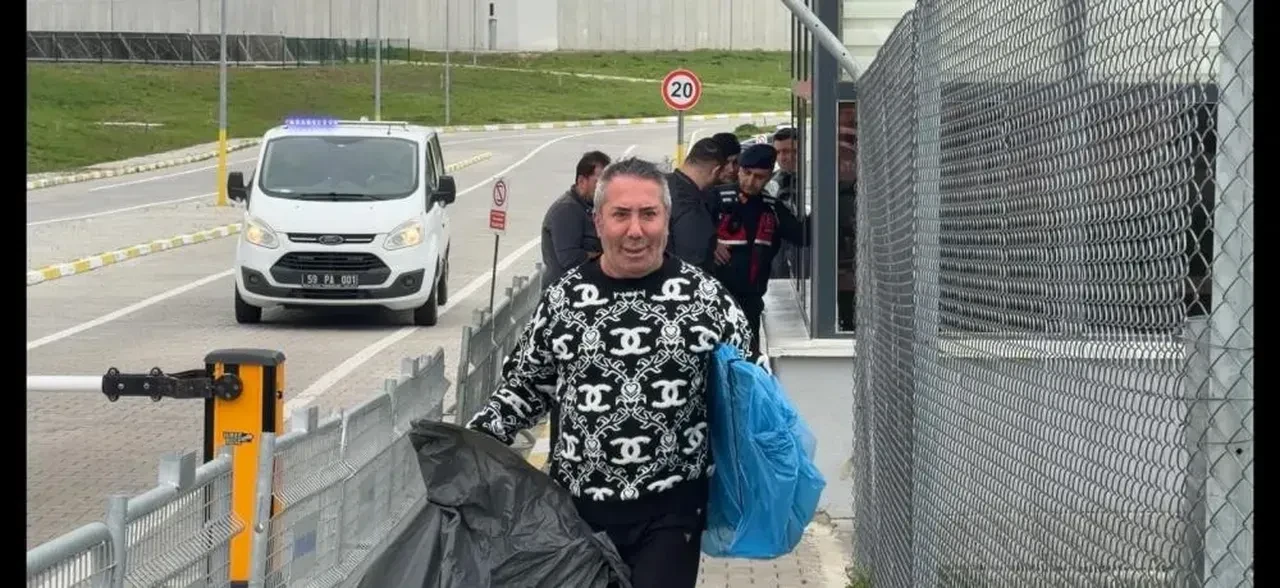 Murat Övüç hakkında hapis cezası 