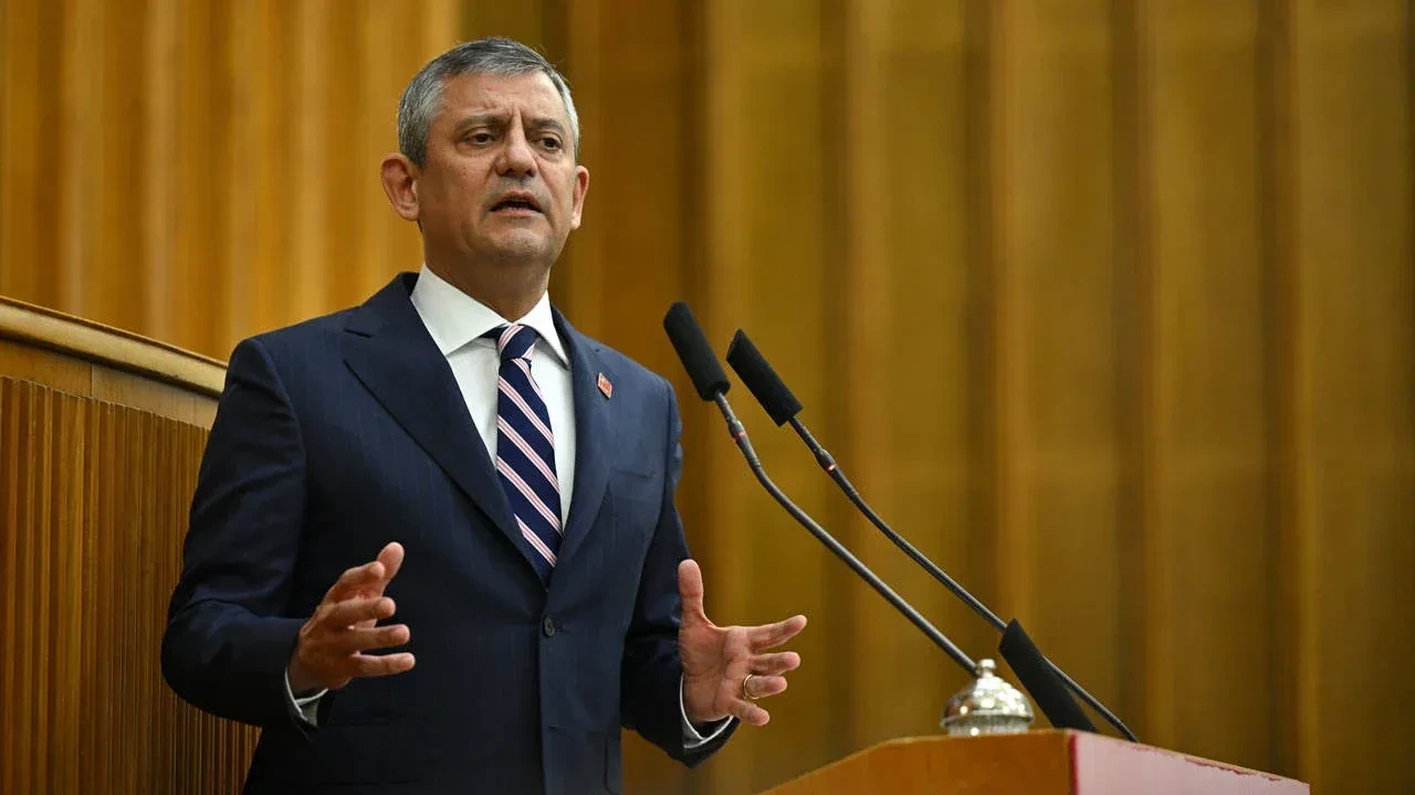 Özgür Özel, CHP'li belediye başkanlarıyla buluşacak! Gündem: Yeni yol haritası