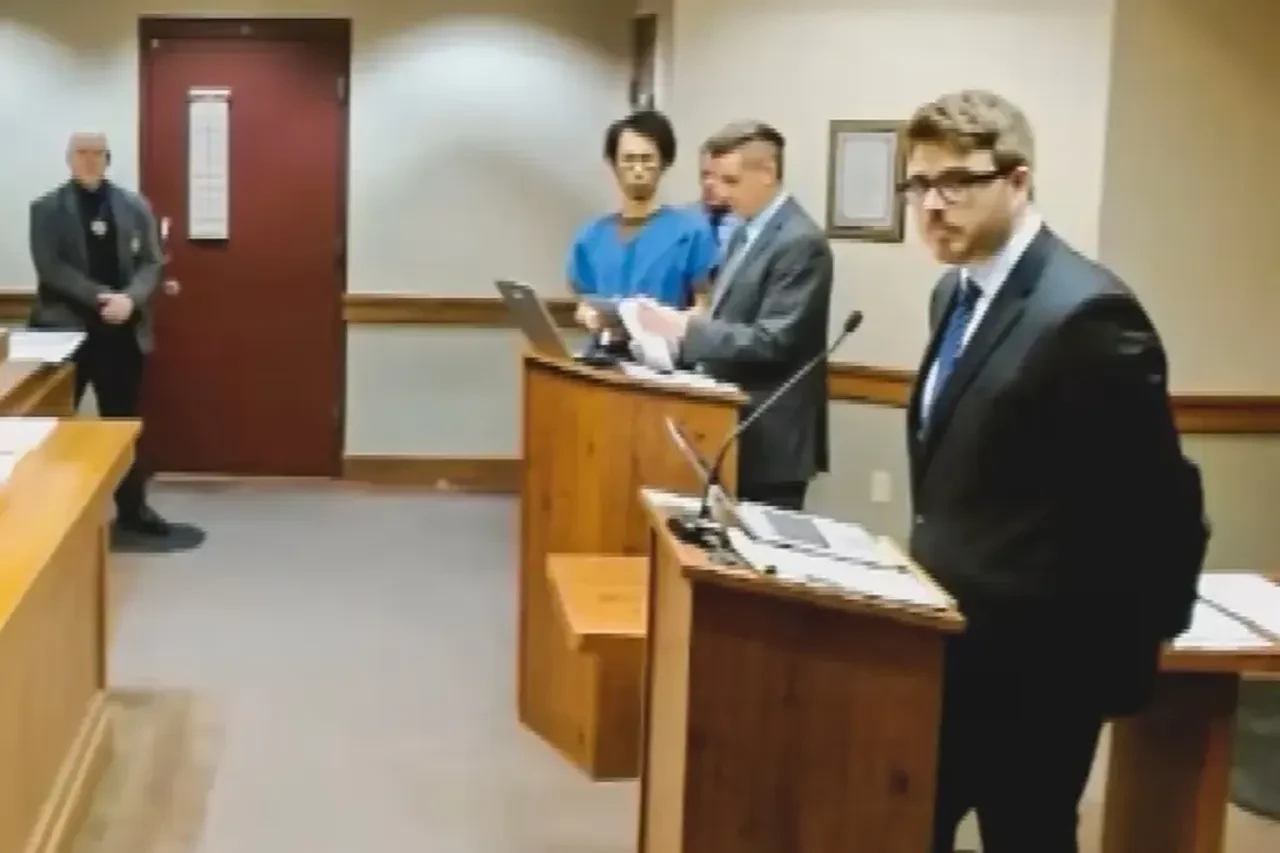 Suyla başladı, ayakkabısını da es geçmedi! Laboratuvarda korkunç plan: Meslektaşını zehirledi