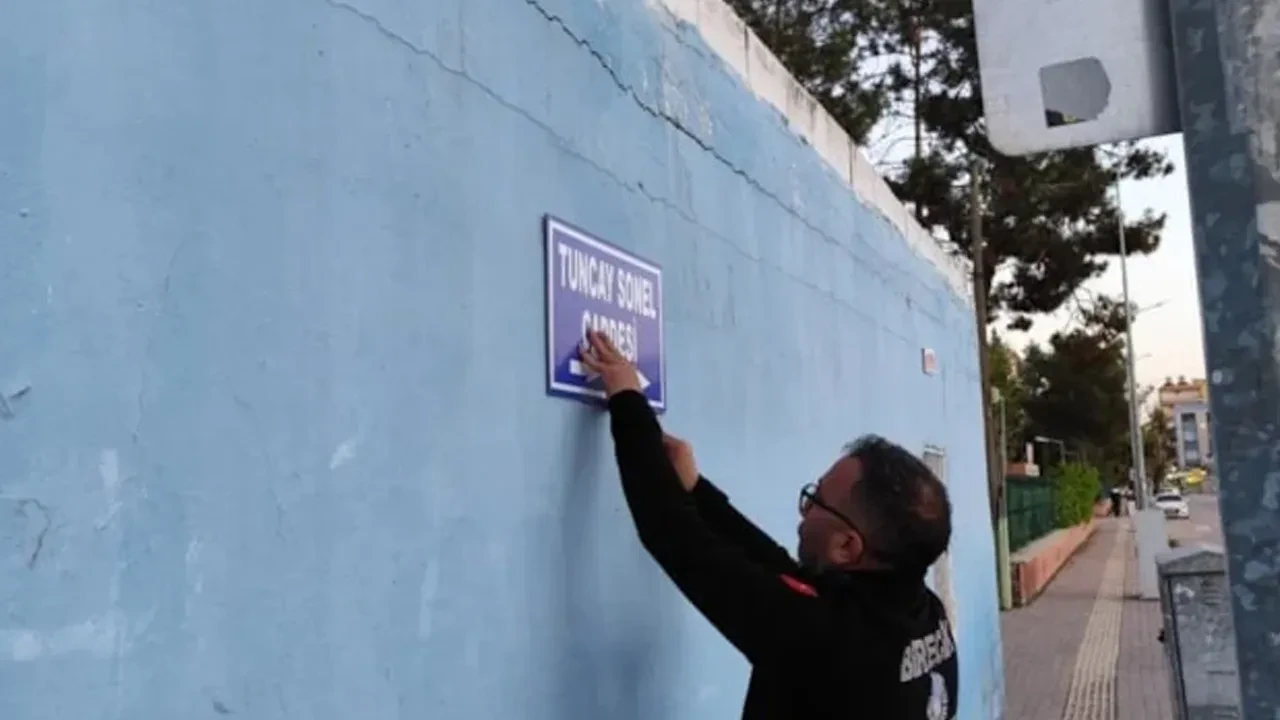 Tutuklanan eski Tunceli Valisi Tuncay Sonel'in ismi caddelerden silindi 