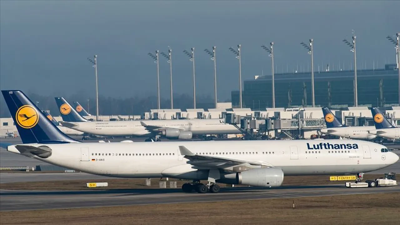Yakıt fiyatlarındaki artış Lufthansa'ya 20 bin uçuşu iptal ettirdi