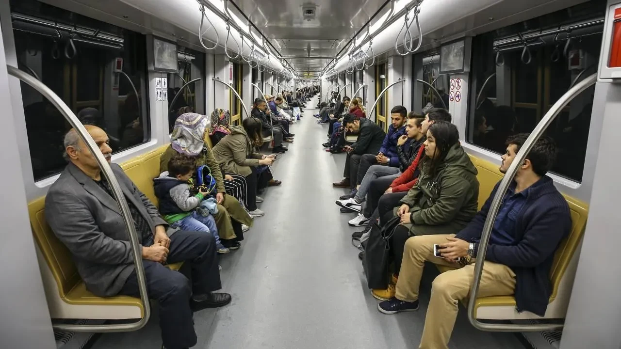 23 Nisan toplu taşıma ücretsiz mi 2026? İstanbul’da bugün otobüs, metro, metrobüs, tramvay, metro, marmaray bedava mı?